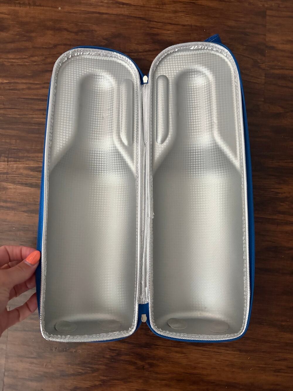 Rabbit wine chiller transport bag